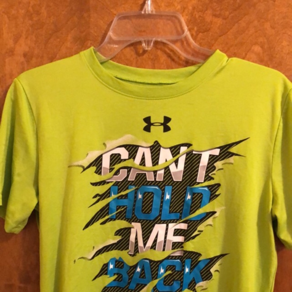 Short sleeve Under Armour shirt